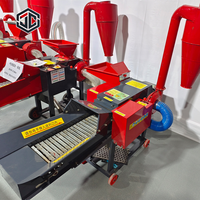 Machine à hacher le fourrage commerciale avec capacité réglable pour le traitement de l'herbe, du foin, de la paille et des tiges de maïs dans les fermes d'alimentation animale