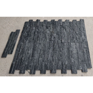 Piedra de Cuarzo Negro Absoluto con Destellos Dorados, Estrella Negra - Product Image 1