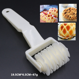 Wholesale DIY Baking Tool Cookie Pie Pizza Bread Pastry <b>Roller</b> Cutter Plastic Dough Lattice for Kitchen Cafe - Product Image 6