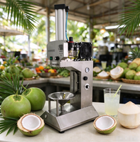 Machine à décortiquer les noix de coco automatique commerciale à succès avec perforateur, haute efficacité, rapide et sûre pour l'élimination de la peau de la noix de coco