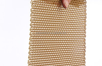 Rideau en maille tissée dorée miniature à maillons de chaîne pour décoration architecturale