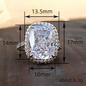 Anello dal design a quattro punte, elegante anello da dito per donna, da indossare in occasioni speciali - Product Image 5