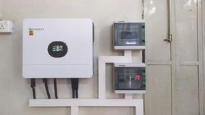 Sistema de Energía Solar Fuera de la Red de Alta Gama Growatt SPF 6000 Plus 220V 230V con WiFi 6Kw para el Hogar - Product Image 4