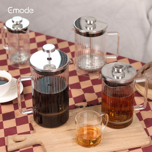 Coffret Cadeau Emode : Presse à Café à Parois Céramiques Cannelées & 2 Tasses à Café à Parois Céramiques Cannelées <span class=keywords><strong>de</strong></span> 400 ml, Ensemble <span class=keywords><strong>de</strong></span> Cafetière et Théière à Rayures Verticales - Product Image 3