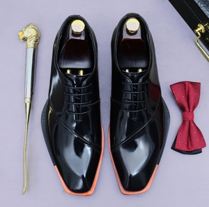 Mocasines de Vestir para Hombre, de Cuero Genuino, Impermeables, Antideslizantes, Ligeros, con Diseño Floral, para Oficina y Carrera Profesional, Cerrados y Fáciles de Poner - Product Image 4