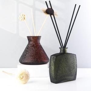 Haut de gamme 120ML 240ML cône rond <span class=keywords><strong>vide</strong></span> <span class=keywords><strong>glace</strong></span> givré ambre vert diffuseur bouteille en verre avec grand col - Product Image 6
