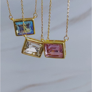 Collana con Ciondolo Quadrato Dolce e Grazioso - Product Image 1