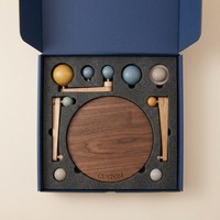 Model Orbit Tata Surya Kayu OEM Kustom Delapan Planet Mainan Astronomi Kognitif Montessori Panduan Mencocokkan Konstelasi