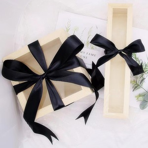 Caja de madera con tapa de cristal transparente y madera de rafia, caja de madera para flores preservadas, caja de madera para regalo de rosas navideñas. - Product Image 2