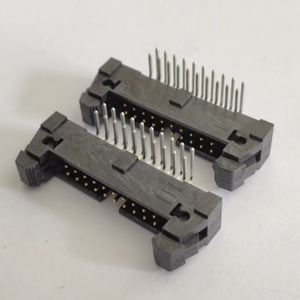 NUEVO y EN STOCK Samtec FTSH-110-01-L-D-RA Conector de Placa a Placa, 20 Posiciones, 2 Filas, Paso de 0.05 Pulgadas, Montaje Pasante, Ángulo Recto - Product Image 1