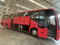 Autocar diesel TENGLONG personnalisé de 12 m, moteur Cummins, 53 sièges, bus interurbain haut de gamme pour passagers