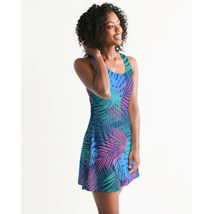 Trova il tuo vestito racerback Simple Pleasures di Find Your Coast - Product Image 5