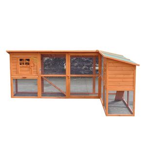 Poulailler d'angle en bois d'extérieur avec un design respirant et écologique, câblé pour les petits animaux - Product Image 3