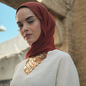 Hijab léger, respirant, doux, en modal froissé, imprimé géométrique ethnique, écharpe de tous les jours, châles traditionnels tropicaux - Product Image 1