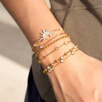 Bracelet Européen Chic en Acier Inoxydable avec Zircon, Chaîne de Poignet Anti-ternissement, Bijou de Luxe de Niche Empilable, Idéal comme Cadeau