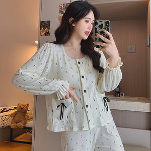 Pyjama d'automne en modal pour <span class=keywords><strong>femme</strong></span> avec coussinets de poitrine - Motif dessin animé mignon et de grande valeur - Product Image 5