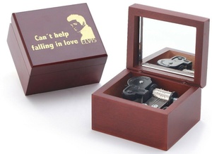 Caja de música de madera roja vino, juego de películas, Melody, música, regalo creativo, venta al por mayor, profesional - Product Image 2