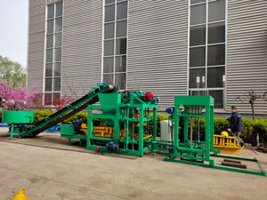 Machine à briques creuses QT4-<span class=keywords><strong>25</strong></span>, machine automatique <span class=keywords><strong>de</strong></span> fabrication <span class=keywords><strong>de</strong></span> blocs <span class=keywords><strong>de</strong></span> béton solides, <span class=keywords><strong>prix</strong></span> d'usine - Product Image 4
