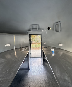 Remolque de Comida Móvil Comercial Totalmente Equipado de Acero Inoxidable de Alta Resistencia con Estufa Quemadora, Resistente a la Corrosión, Carro de 4 Ruedas para Alimentos - Product Image 4