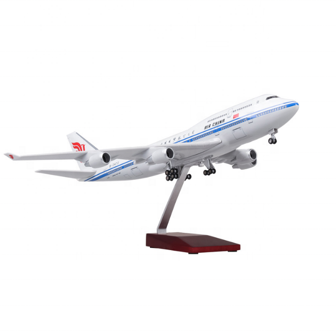 En iyi satmak hava çin uçak B747 LED uçak modeli ses kontrolü yolcu reçine uçak modeli 1:150 47CM