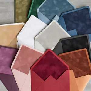 Enveloppes cadeaux en velours de luxe, prix d'usine, vente en gros, pour cartes d'invitation de mariage, avec couleur personnalisée et impression UV - Product Image 2