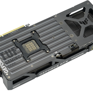 Tarjeta Gráfica para Juegos OC Edition con Ventiladores Axial-tech, Cámara de Vapor Patentada, Almohadilla Térmica de Cambio de Fase para GPU RTX 5090 - Product Image 3