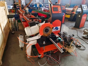 Machine de formage de tubes ronds et carrés en acier galvanisé <span class=keywords><strong>pour</strong></span> <span class=keywords><strong>la</strong></span> fabrication de tuyaux de drainage et de gouttières, machine de formage de tubes à joint de blocage/soudure - Product Image 5