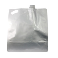500ml en plastique poche liquide blanchiment chimique portable eco friendly alu-foil stand up centre bec sachets avec bec verseur