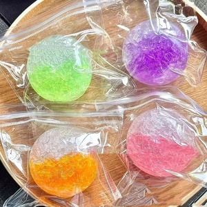 Jouet moelleux fait main en forme de boule de sucre glacé, jouet à presser à la main, jouet entièrement fait main, idéal comme petit cadeau pour garçons et filles - Product Image 6