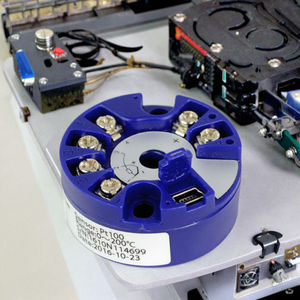 رأس جهاز إرسال درجة الحرارة الذكي القابل للبرمجة من KEHAO، يدعم 4-20 مللي أمبير، متوافق مع <span class=keywords><strong>RTD</strong></span> و<span class=keywords><strong>PT100</strong></span>، مع منفذ USB، متاح بتصميم ODM وOEM، نوع تركيب بلاستيكي - Product Image 3