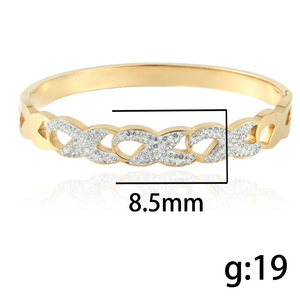 Pulsera de cristal para mujer, tono dorado, hueca, con incrustaciones de diamantes de imitación, para uso diario, 13021 - Product Image 3