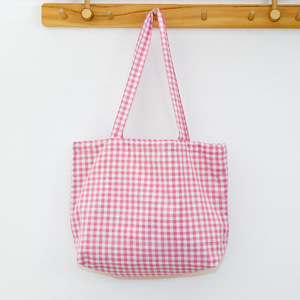 Sac fourre-tout classique en toile à carreaux, léger, avec longues bandoulières, doublure crème et poche intérieure - Product Image 6