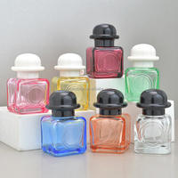 Flacon de parfum en verre cube de 30 ml, flacon carré en verre transparent avec bouchon à vis, eau de parfum, vente en gros, directement de l'usine, emballage personnalisé avec logo