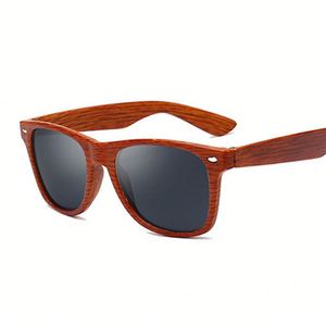 Gafas de Sol Cuadradas de Diseño Vintage para Hombre y Mujer, Gafas de Sol de Conducción con Remaches y Espejo, Gafas de Sol de Madera de Bambú, Venta Caliente de Fábrica - Product Image 5