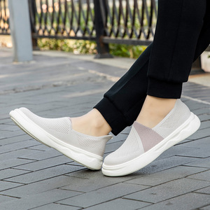 Baskets de danse pour femmes, tige synthétique, talon plat, respirantes, légères, chaussures décontractées pour la danse carrée et la marche - Product Image 1