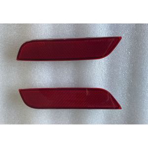 แผ่นสะท้อนแสงกันชนหลังเซโคอา 81920-0C010 81910-0C010 อะคริลิคทรงโค้ง ติดตั้งแบบคลิก - Product Image 1