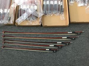 Arcos de Violín de madera de Brasil octogonales de alta calidad a <span class=keywords><strong>precio</strong></span> barato chino a la venta con pelo de caballo imitar pescado Whiskerssilver-plate - Product Image 3