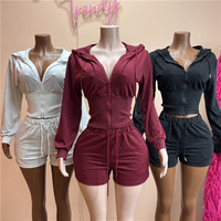 Ensemble 2 pièces décontracté et sportif pour femme Jiubaju : Sweat à capuche zippé à manches longues et short assorti avec cordon de serrage