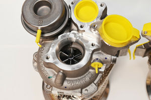 เทอร์โบชาร์จเจอร์ RS4 ไฮบริด รุ่น 06M145702N 06M145701N เหมาะสำหรับ <span class=keywords><strong>Audi</strong></span> RS4 8W B9 อัพเกรดเป็น RS5 F5 <span class=keywords><strong>2.9</strong></span> <span class=keywords><strong>TFSI</strong></span> V6 06M145701N ลูกปืนแบบ Ball Bearing - Product Image 5