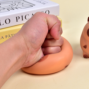 Jouet sensoriel mignon Capybara à presser, en TPR souple, anti-stress, décompression, rebond rapide, pour cadeaux d'enfants - Product Image 4