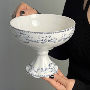 Juego de <span class=keywords><strong>vajilla</strong></span> de <span class=keywords><strong>porcelana</strong></span> Floral <span class=keywords><strong>azul</strong></span> retro-<span class=keywords><strong>Vajilla</strong></span> de estilo señorial inglés Vintage para bandeja de pie alto con diseño de lazo de té de la tarde - Product Image 6