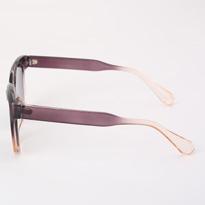 Gafas de Sol OEM Recién Llegadas con Protección UV400, Montura Completa de PC, Lentes AC, Color Pantone Disponible, Empaque Personalizado - Product Image 3