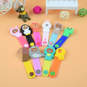 Organizador <span class=keywords><strong>de</strong></span> botones y broches <span class=keywords><strong>de</strong></span> PVC <span class=keywords><strong>de</strong></span> <span class=keywords><strong>goma</strong></span> suave con diseño <span class=keywords><strong>de</strong></span> dibujos animados <span class=keywords><strong>de</strong></span> China para auriculares - Product Image 1