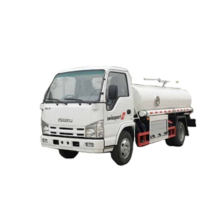 Camion-citerne à huile diesel ISUZU de marque japonaise, 3000L/3M3, avec distributeur de carburant, à vendre - Product Image 2