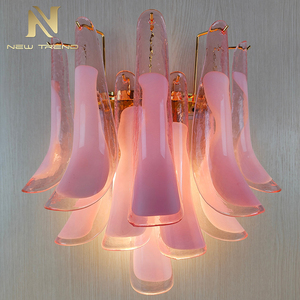 Lámpara <span class=keywords><strong>de</strong></span> <span class=keywords><strong>Techo</strong></span> Estilo Murano Tradicional <span class=keywords><strong>de</strong></span> Mediados <span class=keywords><strong>de</strong></span> Siglo, Cromada, Color <span class=keywords><strong>Rosa</strong></span>, con Cristal Blanco Esmerilado - Product Image 4