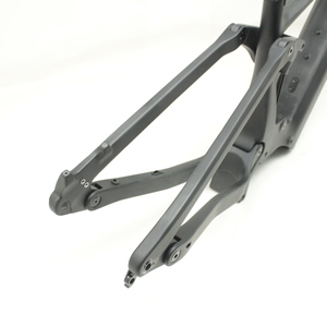 <span class=keywords><strong>Vélo</strong></span> électrique complet 29ER Suspension en fibre de carbone <span class=keywords><strong>frein</strong></span> <span class=keywords><strong>à</strong></span> <span class=keywords><strong>disque</strong></span> assistance électrique cadre de <span class=keywords><strong>vélo</strong></span> vtt <span class=keywords><strong>pour</strong></span> Shim.ano EP8 Mid M - Product Image 6