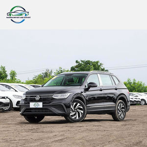 Pour <span class=keywords><strong>Tiguan</strong></span> <span class=keywords><strong>2021</strong></span> SUV <span class=keywords><strong>4x4</strong></span> AWD 4.1-6L Essence atmosphérique manuelle Sièges en cuir Toit ouvrant Écran tactile Feux de jour à LED - Product Image 2