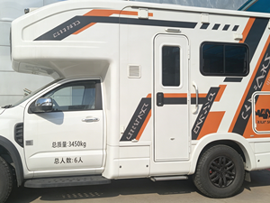 Camper 4x4 économique, <span class=keywords><strong>camping</strong></span>-<span class=keywords><strong>car</strong></span> 6 places <span class=keywords><strong>avec</strong></span> espace de vie spacieux, <span class=keywords><strong>camping</strong></span>-<span class=keywords><strong>car</strong></span> 4x4 haut de gamme pour voyages en famille et aventures - Product Image 2