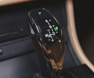 Kit Retrofit Tuas Persneling LED Tipe Jempol untuk BMW E90 E91 E92 E93 E81 E84 RHD dengan Tombol Start Satu Klik - Product Image 5