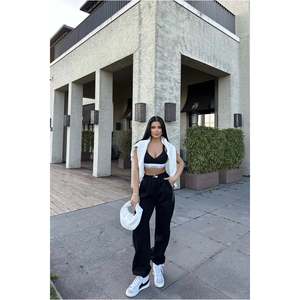 Sudaderas con Capucha y Pantalones Deportivos Negros Básicos para Mujer, Cómodos - Product Image 5